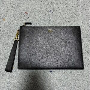 Gucci Black Leather Wristlet